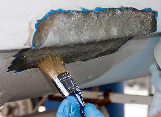"Marine body fillers – high-quality fillers for repairing fiberglass, metal, and wood surfaces on boats"