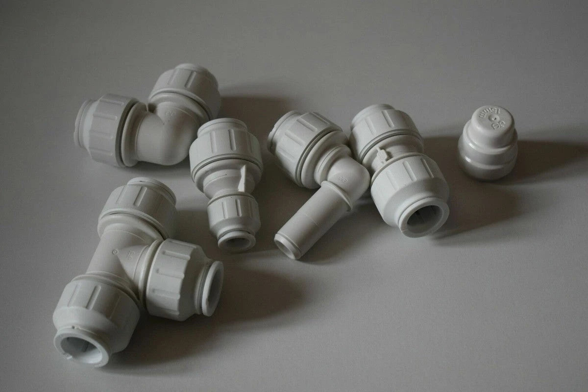 "Speedfit marine fittings – quick-connect elbows, tees, and connectors for boat plumbing systems"