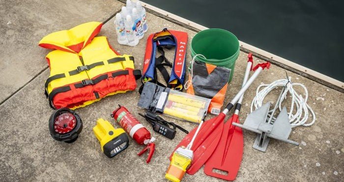 SAFETY GEARS - RIMAL MARINE