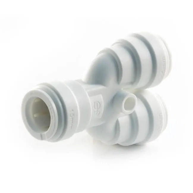 JG Speedfit 2-Way Divider Connector for branching water flow in plumbing and heating systems. Push-fit design allows fast, tool-free installation. Durable and leak-free, ideal for domestic water, central heating, and tight installation areas.