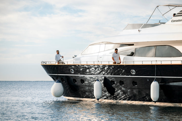 Polyform F Series boat fenders made from tough, UV-resistant marine vinyl for maximum hull protection. Ideal for large yachts, trawlers, and commercial vessels. Features reinforced eyes and ribbed surface to absorb impact during docking. Built for reliability in demanding marine environments.

