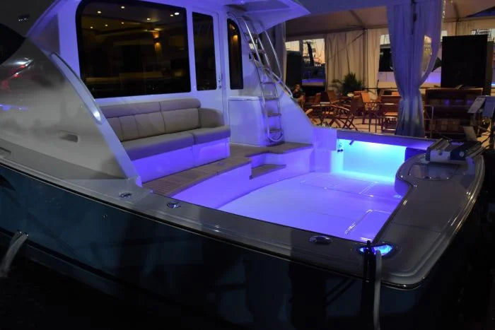Rail2 LED Utility Light Warm White SKU 101243 offers reliable and efficient lighting for marine interiors and utility compartments. Compact, durable, and designed for easy installation on boats and yachts. Available in Rimal Marine in UAE.