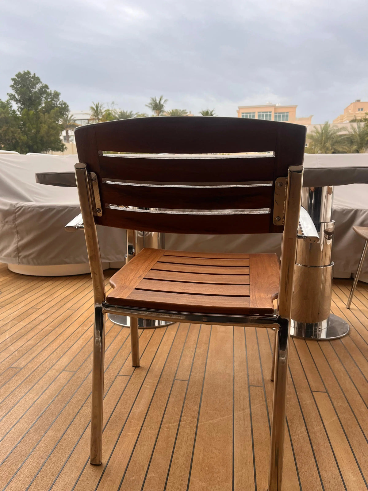 Polished SS316 stainless steel frame of marine outdoor chair in Dubai