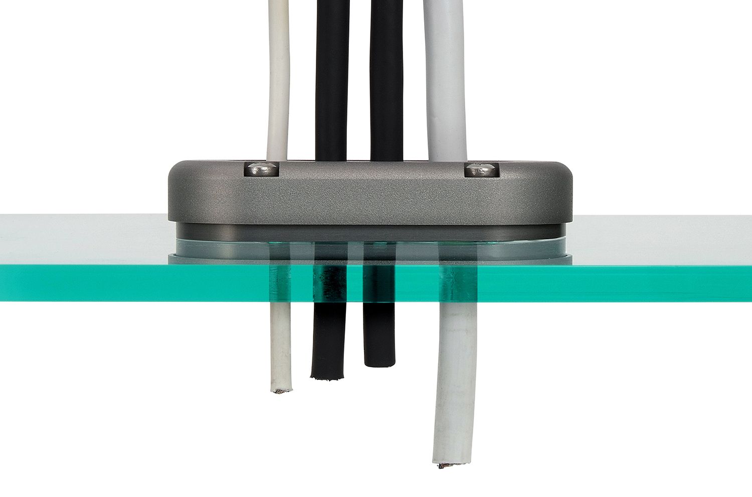 Scanstrut multi cable deck seal for up to 15 mm cables. Made from anodized aluminium for marine durability. Delivers IP68 waterproof protection for power, data, or antenna cable installations in harsh environments. Long-lasting and corrosion-resistant. Supplied by Rimal Marine.