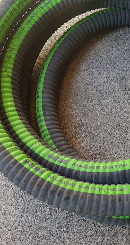 Vetus cooling water hose made for marine engine cooling systems. Flexible and corrosion-resistant hose sold per meter for custom fitting. Ensures reliable water flow and engine cooling on boats and yachts. Suitable for marine environments.