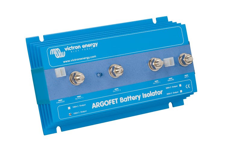 Victron Energy ArgoFET 100‑2 smart battery isolator for dual-battery systems. Compact, rugged design supports 100 A charging with minimal voltage drop, built-in thermal protection, and efficient management—ideal for boats, RVs, and off-grid power systems.

